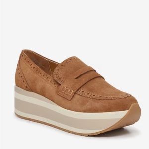 Dolce Vita Janice Platform Sneaker in Tan